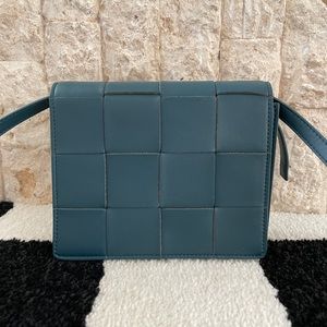BNWT bottega veneta mini cassette bag in teal turquoise blue green